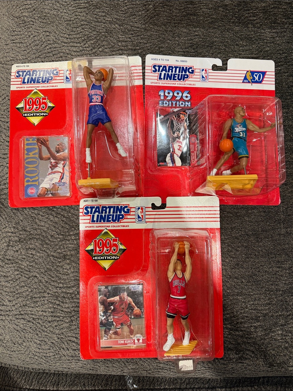 Starting Lineup Vintage 1995-96 NBA Figure Lot (Red, Blue, Teal)
